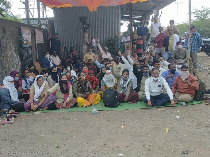 Work on Pimpalgaon Baswant depot stalled | पिंपळगाव बसवंत आगाराचे काम ठप्प Work on Pimpalgaon Baswant depot stalled | पिंपळगाव बसवंत आगाराचे काम ठप्प