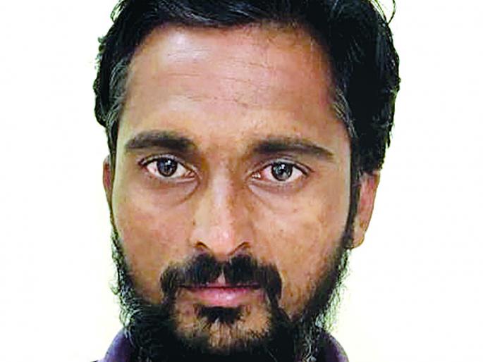 In the Kupwad, the arrest of the Atal Choratya, the burglary | कुपवाडमध्ये अट्टल चोरट्यास अटक, घरफोड्यांचा छडा In the Kupwad, the arrest of the Atal Choratya, the burglary | कुपवाडमध्ये अट्टल चोरट्यास अटक, घरफोड्यांचा छडा