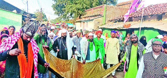 Nandurwadi Pirne Pir Dastagir Babandan | नांदूरवैद्यला पिराने पीर दस्तगीर बाबांचा संदल Nandurwadi Pirne Pir Dastagir Babandan | नांदूरवैद्यला पिराने पीर दस्तगीर बाबांचा संदल