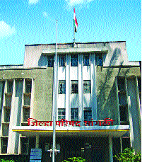 Notice to 221 teachers about bogus information | बोगस माहितीबद्दल २२१ शिक्षकांना नोटिसा Notice to 221 teachers about bogus information | बोगस माहितीबद्दल २२१ शिक्षकांना नोटिसा