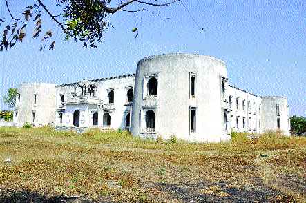 A fund of Rs. 1 crore 81 lakhs for the Shivaji Museum | शिवाजी संग्रहालयास १ कोटी ८१ लाखांचा निधी