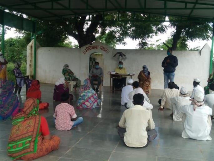 Outbreaks appear to be exacerbated during chicken pox | चिकन गुनिया सदृश्य आजाराची साथ Outbreaks appear to be exacerbated during chicken pox | चिकन गुनिया सदृश्य आजाराची साथ