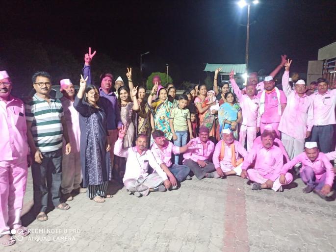 Public Service Panel wins in Sonabe Society | सोनाबे सोसायटीत जनसेवा पॅनल विजयी Public Service Panel wins in Sonabe Society | सोनाबे सोसायटीत जनसेवा पॅनल विजयी