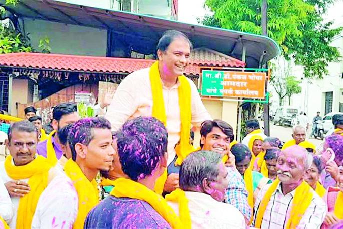 The tribal development project office was found | आदिवासी विकास प्रकल्प कार्यालयाचा मुहूर्त सापडला The tribal development project office was found | आदिवासी विकास प्रकल्प कार्यालयाचा मुहूर्त सापडला