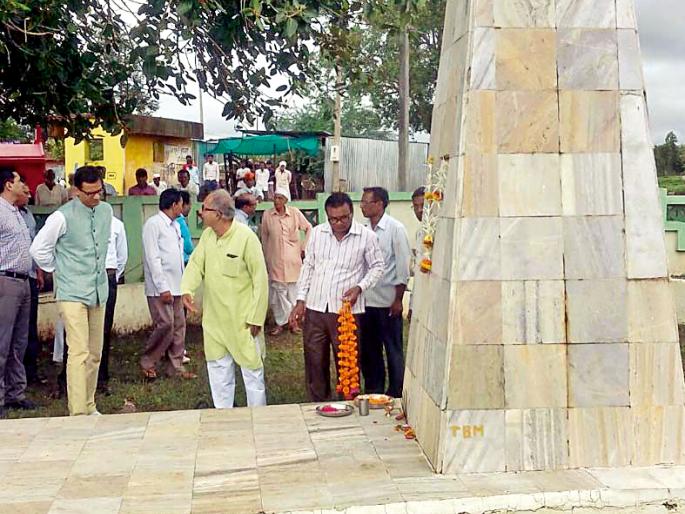 garaamasavacachataa-haica-sahaidaannaa-kharai-adaraannjalai-tharaela | ग्रामस्वच्छता हिच शहिदांना खरी आदरांंजली ठरेल