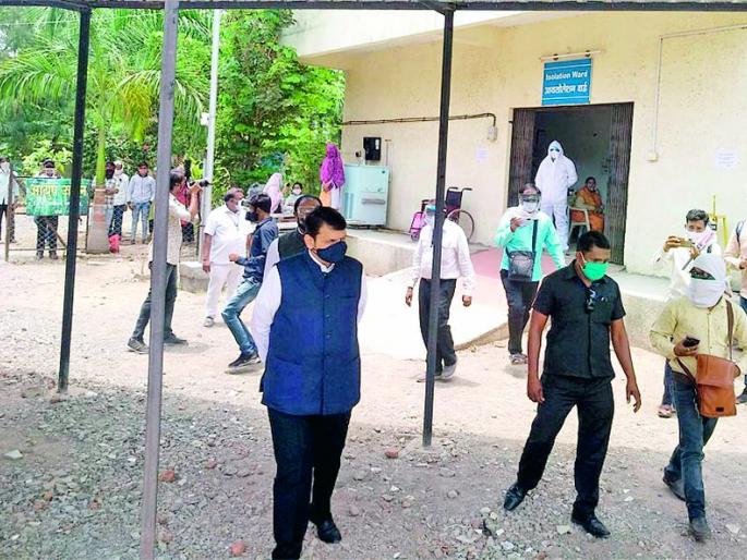 Primary system should be set up in remote areas of Wardha district | वर्धा जिल्ह्याच्या दूरच्या भागात प्राथमिक व्यवस्था उभी व्हावी Primary system should be set up in remote areas of Wardha district | वर्धा जिल्ह्याच्या दूरच्या भागात प्राथमिक व्यवस्था उभी व्हावी