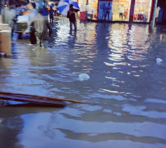 Crops damaged due to waterlogging in Yeola | येवल्यात पाणीच पाणी झाल्याने पिकांचे नुकसान