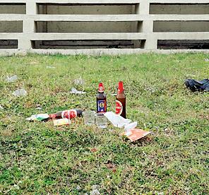 Sports complexes are only names | क्रीडा संकुल केवळ नावालाच Sports complexes are only names | क्रीडा संकुल केवळ नावालाच