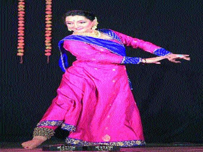 Fellowship to dancer Aditi Nadagouda | नृत्यांगना अदिती नाडगौडा यांना फेलोशिप Fellowship to dancer Aditi Nadagouda | नृत्यांगना अदिती नाडगौडा यांना फेलोशिप