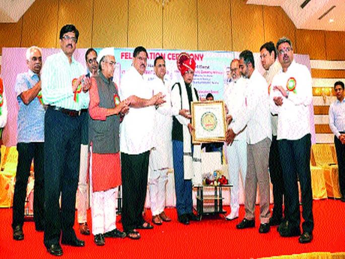 Ayurveda is a society oriented science: Jayant Devpujari | आयुर्वेद हे समाजाभिमुख शास्त्र : जयंत देवपुजारी Ayurveda is a society oriented science: Jayant Devpujari | आयुर्वेद हे समाजाभिमुख शास्त्र : जयंत देवपुजारी