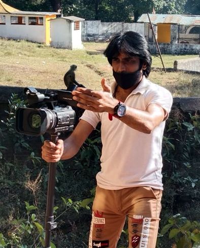 Sanju's struggling journey from a cowboy to an actor | गुराखी ते अभिनेता असा संजूचा संघर्षमय प्रवास Sanju's struggling journey from a cowboy to an actor | गुराखी ते अभिनेता असा संजूचा संघर्षमय प्रवास