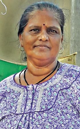 Annapurna is the candidate for election workers | निवडणूक कर्मचाऱ्यांकरिता ती ठरली अन्नपूर्णा