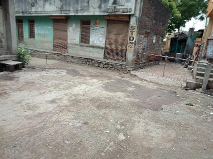 Kapadne village is closed till August 8 | कापडणे गावात ८ आॅगस्टपर्यंत कडकडीत बंद Kapadne village is closed till August 8 | कापडणे गावात ८ आॅगस्टपर्यंत कडकडीत बंद