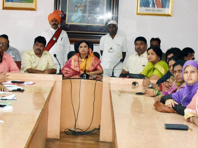 Kolhapur: Be cautious about dengue: 52% dengue patients, house survey started in five months | कोल्हापूर : डेंग्यूबाबत दक्ष रहा : बोंद्रे, पाच महिन्यांत ५२ डेंग्यूसदृश रुग्ण, घरांचे सर्व्हेक्षण सुरू Kolhapur: Be cautious about dengue: 52% dengue patients, house survey started in five months | कोल्हापूर : डेंग्यूबाबत दक्ष रहा : बोंद्रे, पाच महिन्यांत ५२ डेंग्यूसदृश रुग्ण, घरांचे सर्व्हेक्षण सुरू