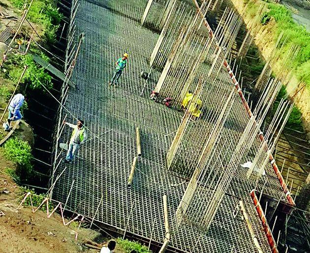 The construction of the Metro's Mihan Depot | मेट्रोच्या मिहान डेपोचे बांधकाम वेगात The construction of the Metro's Mihan Depot | मेट्रोच्या मिहान डेपोचे बांधकाम वेगात
