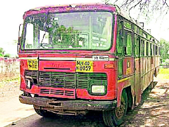 Bump between ST-bicycles; Father's death | एसटी-दुचाकी यांच्यात धडक; वडिलांचा मृत्यू