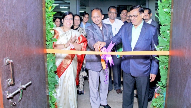 For the victims of child sexual abuse, for the first time in Beed, the independent cell | बाललैंगिक अत्याचारातील पीडितांसाठी मुंबईनंतर बीडमध्ये प्रथमच स्वतंत्र कक्ष For the victims of child sexual abuse, for the first time in Beed, the independent cell | बाललैंगिक अत्याचारातील पीडितांसाठी मुंबईनंतर बीडमध्ये प्रथमच स्वतंत्र कक्ष