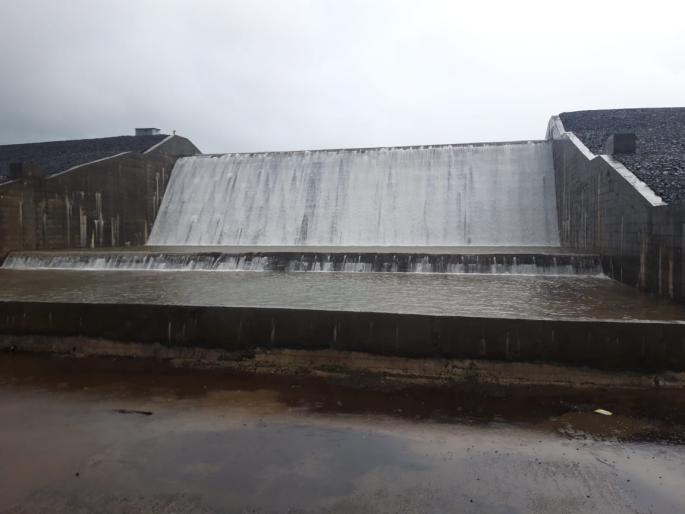 The steam dam was filled at 5 percent | भाम धरण १०० टक्के भरले The steam dam was filled at 5 percent | भाम धरण १०० टक्के भरले