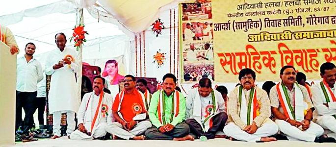 Wedding celebrations bring together the community | विवाह सोहळा समाजाला एकत्रित आणते Wedding celebrations bring together the community | विवाह सोहळा समाजाला एकत्रित आणते