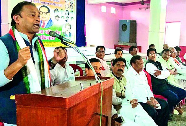 There is a need to fight together | एकजुटीने संघर्ष करण्याची गरज