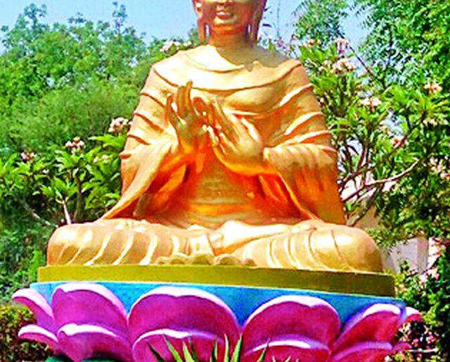 Biography of Mahasamadhi Mahastup Tathagat Buddha | महासमाधी महास्तूप तथागत बुद्धांची जीवनी Biography of Mahasamadhi Mahastup Tathagat Buddha | महासमाधी महास्तूप तथागत बुद्धांची जीवनी