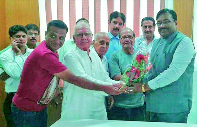 The encroached land will be regular | अतिक्रमित जमिनी नियमानुकूल होणार The encroached land will be regular | अतिक्रमित जमिनी नियमानुकूल होणार