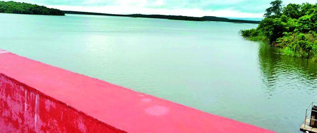 Despite the water in the dam, water shortage in Chandrapur | धरणात पाणी असतानाही चंद्रपुरात पाणीटंचाई