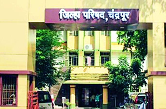 Chairman announces 'getout' at Standing Committee meeting | अध्यक्षांनी स्थायी समितीच्या बैठकीतच सुनावले ‘गेटआऊट’ Chairman announces 'getout' at Standing Committee meeting | अध्यक्षांनी स्थायी समितीच्या बैठकीतच सुनावले ‘गेटआऊट’