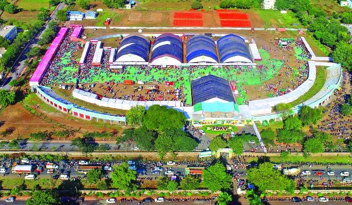 Seven and a half lakh farmers have learned about the state-level agricultural exhibition! | राज्यस्तरीय कृषी प्रदर्शनात साडेसात लाख शेतकऱ्यांनी जाणून घेतले नवतंत्रज्ञान! Seven and a half lakh farmers have learned about the state-level agricultural exhibition! | राज्यस्तरीय कृषी प्रदर्शनात साडेसात लाख शेतकऱ्यांनी जाणून घेतले नवतंत्रज्ञान!
