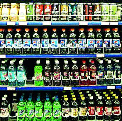 Plunder in the name of the castings | कुलिंगच्या नावाखाली सिरोंचात लूट Plunder in the name of the castings | कुलिंगच्या नावाखाली सिरोंचात लूट