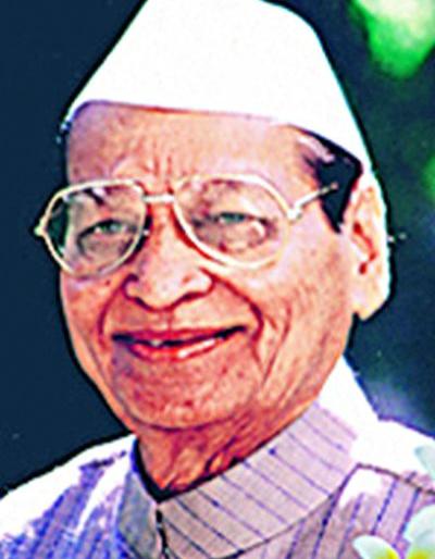 Blood donation camp for Babuji's birth anniversary | बाबुजींच्या जयंतीनिमित्त रक्तदान शिबीर सोमवारी