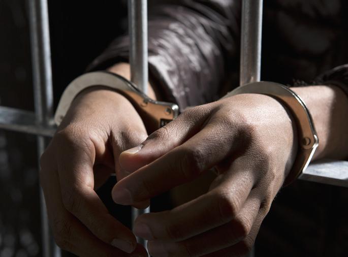 Both arrested for demanding ten lakh Malegaon ransom | मालेगावी दहा लाखांची खंडणी मागणाऱ्या दोघांना अटक