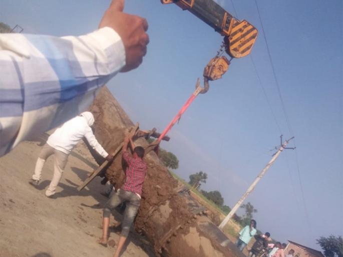 Citizens are shocked by the burning of the old fire | जुना जालन्यातील निर्जळीने नागरिक हैराण Citizens are shocked by the burning of the old fire | जुना जालन्यातील निर्जळीने नागरिक हैराण