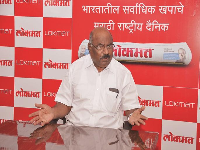 Lets try Vidya Sabha, Parliament: Lakshman Mane | वंचितांना विधानसभा, संसद पाहू द्या : लक्ष्मण माने Lets try Vidya Sabha, Parliament: Lakshman Mane | वंचितांना विधानसभा, संसद पाहू द्या : लक्ष्मण माने