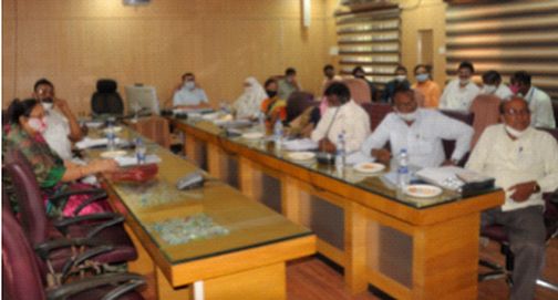 Opposition to approve the minutes | इतिवृत्त मंजुर करण्यास सभापतींचाच विरोध Opposition to approve the minutes | इतिवृत्त मंजुर करण्यास सभापतींचाच विरोध