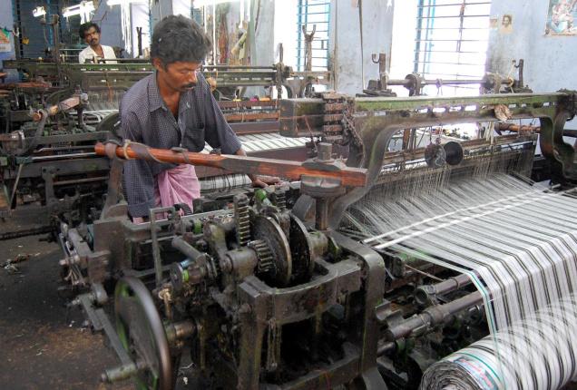 vaikaasaacae-kavaada-ughadalae-pana | विकासाचे कवाड उघडले; पण...