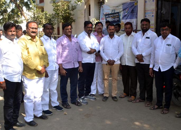 Parbhani: Congress's lavale for Gangakhed municipality sub-city | परभणी : गंगाखेड नगरपालिका उपनगराध्यक्षपदी कॉँग्रेसचे लव्हाळे