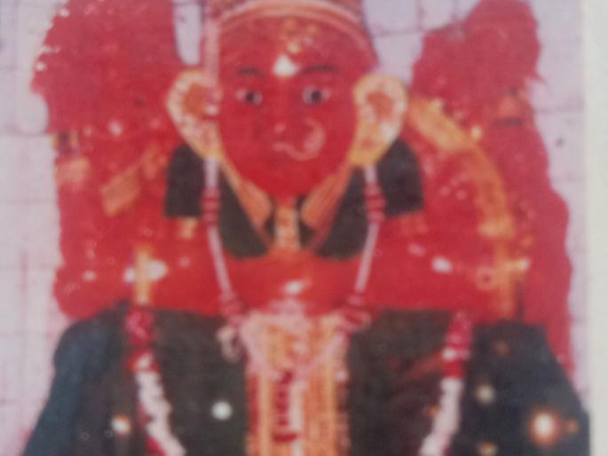 Numerous devotees come from Parjhilas during Navratri festival | नवरात्रोत्सवात परजिल्ह्यांतून येतात असंख्य भाविक Numerous devotees come from Parjhilas during Navratri festival | नवरात्रोत्सवात परजिल्ह्यांतून येतात असंख्य भाविक