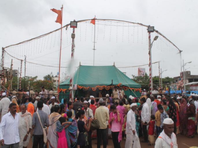 sant dnyaneshwar maharaj palkhi in saswad | ज्ञानियांचा राजा सासवड मुक्कामी, हरिनामाच्या गजरात भक्तिचा फुलला मळा sant dnyaneshwar maharaj palkhi in saswad | ज्ञानियांचा राजा सासवड मुक्कामी, हरिनामाच्या गजरात भक्तिचा फुलला मळा