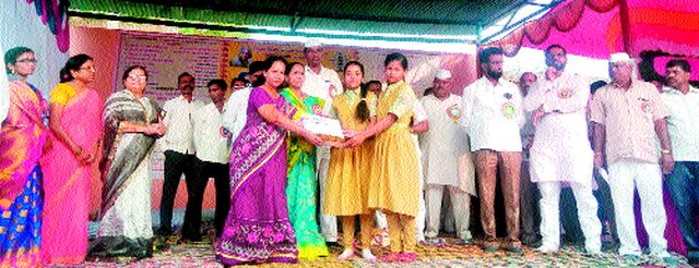 Exhibition of science level science exhibition | तालुकास्तरीय विज्ञान प्रदर्शनाचा समारोप