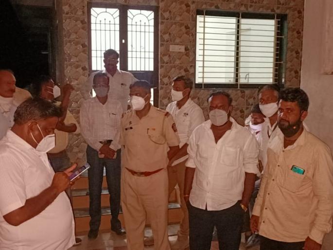 Jamner bets on IPL | जामनेरला आयपीएलवर सट्टा Jamner bets on IPL | जामनेरला आयपीएलवर सट्टा