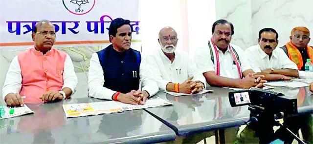 The BJP's current status is even stronger than 2014 | २०१४ पेक्षाही भाजपाची सद्यस्थिती भक्कम The BJP's current status is even stronger than 2014 | २०१४ पेक्षाही भाजपाची सद्यस्थिती भक्कम