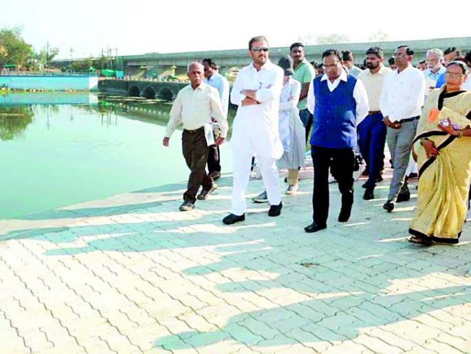 Put a high fountain in the 'Dham' dam of Pavanar | पवनारच्या ‘धाम’ बंधाऱ्यात उंच कारंजी बसवा Put a high fountain in the 'Dham' dam of Pavanar | पवनारच्या ‘धाम’ बंधाऱ्यात उंच कारंजी बसवा