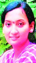 Sex before sex was done by the brother in Russia | आत्महत्येपूर्वी विद्याने साधला होता रशियातील भावाशी संवाद Sex before sex was done by the brother in Russia | आत्महत्येपूर्वी विद्याने साधला होता रशियातील भावाशी संवाद