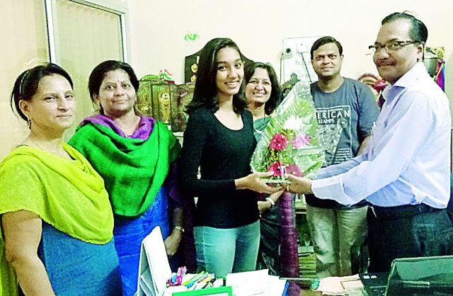 'YPS' is the first in the district of Rutuja Baheti | ‘वायपीएस’ची ऋतुजा बाहेती जिल्ह्यात पहिली 'YPS' is the first in the district of Rutuja Baheti | ‘वायपीएस’ची ऋतुजा बाहेती जिल्ह्यात पहिली