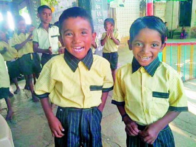 Uncle, let me come to school everyday! | काका, मला दररोज शाळेत येऊ द्या ना! Uncle, let me come to school everyday! | काका, मला दररोज शाळेत येऊ द्या ना!