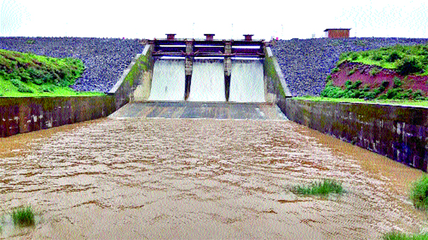 Waki Khapri 'Overflow' | वाकी खापरी ‘ओव्हरफ्लो’