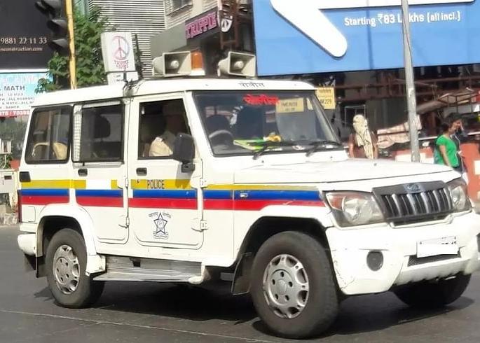 If a vehicle owner on the highway does not wear a mask, a fine of Rs | महामार्गावरील वाहनधारकाने मास्क न घातल्यास होणार १ हजाराचा दंड If a vehicle owner on the highway does not wear a mask, a fine of Rs | महामार्गावरील वाहनधारकाने मास्क न घातल्यास होणार १ हजाराचा दंड