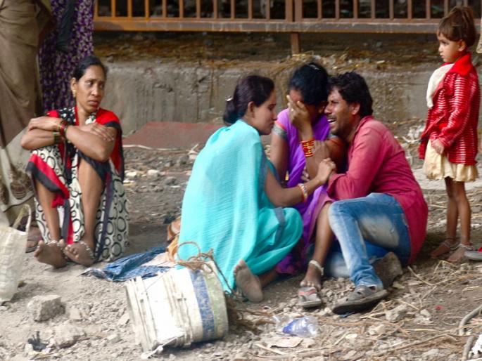 Pune wall collapsed : then he was alive, says his father | ...तर त्याचा जीव वाचला असता :पुण्यात भिंत कोसळून सहा ठार Pune wall collapsed : then he was alive, says his father | ...तर त्याचा जीव वाचला असता :पुण्यात भिंत कोसळून सहा ठार