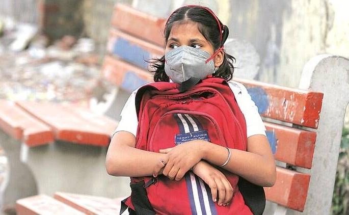 Guruji, when will the school start? Confusion about the academic session | गुरुजी, शाळा कधी सुरू होणार? शैक्षणिक सत्राबाबत संभ्रम Guruji, when will the school start? Confusion about the academic session | गुरुजी, शाळा कधी सुरू होणार? शैक्षणिक सत्राबाबत संभ्रम